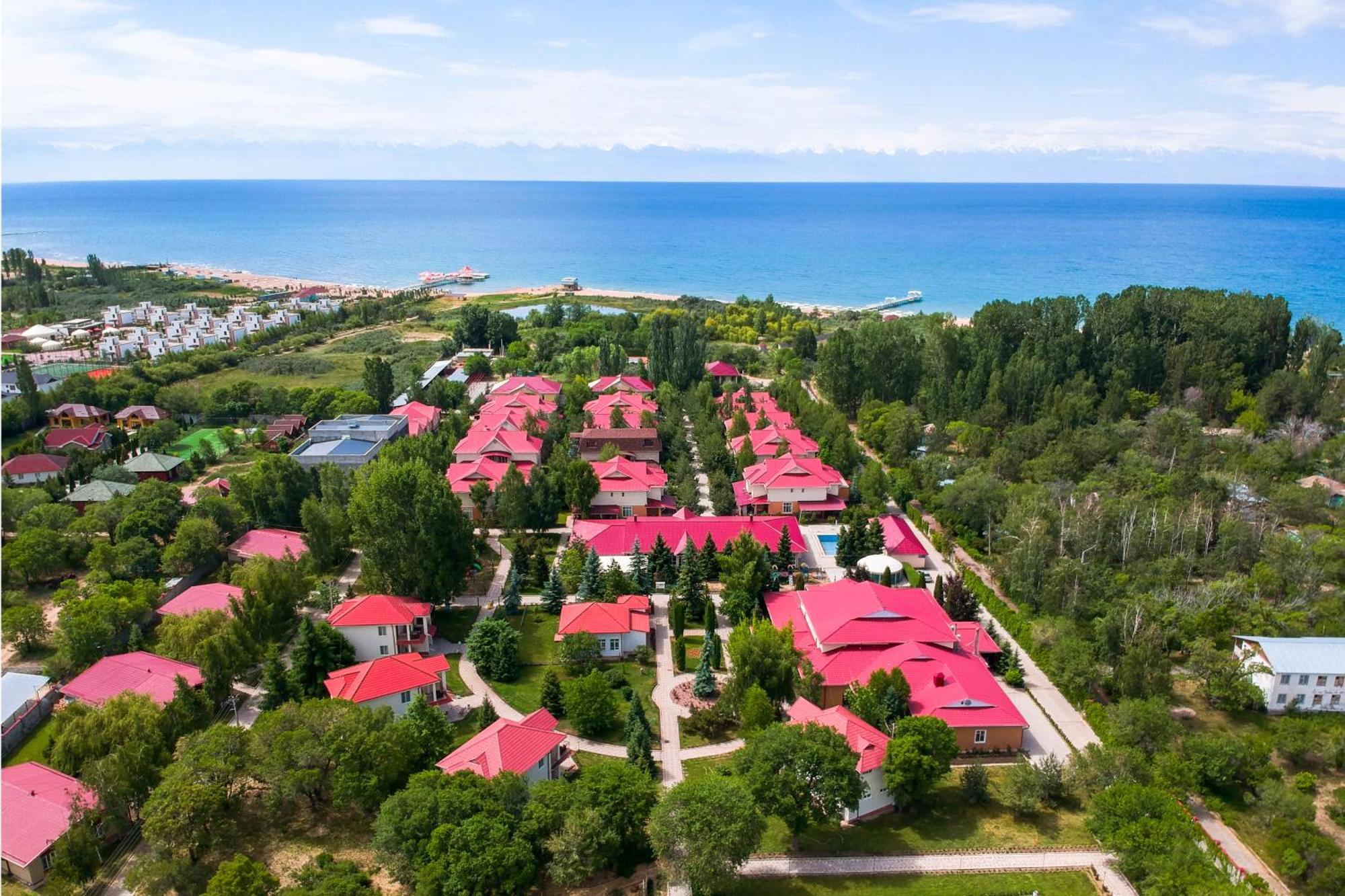 Talisman Village Hotel Bosteri Buitenkant foto